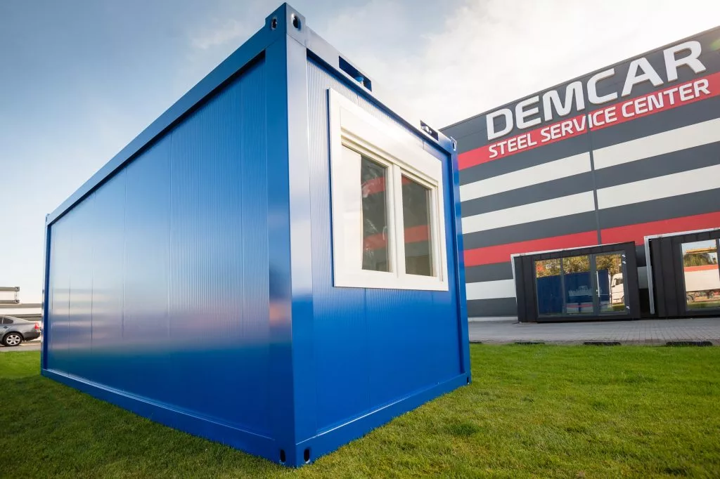 demcar_10.22_0003-min